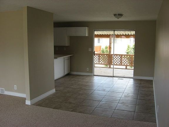 Family Room to Kitchen