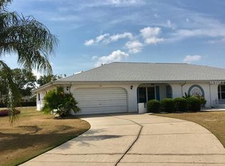 202 Sola Ln, Sun City Center, FL 33573