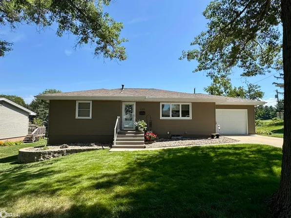 206 5th Ave, Audubon, IA 50025