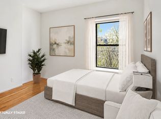 735 Washington Ave APT 3D, Brooklyn, NY 11238