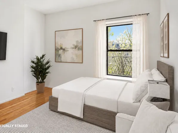 735 Washington Avenue image 1 of 19