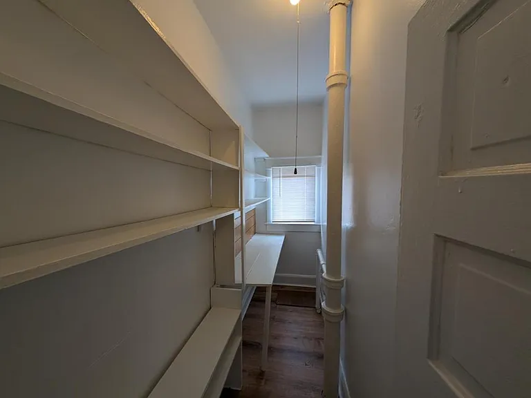 231 State St — Photo 14