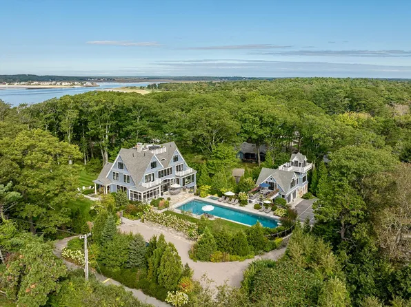 2 Seal Rock Drive, Scarborough, ME 04074
