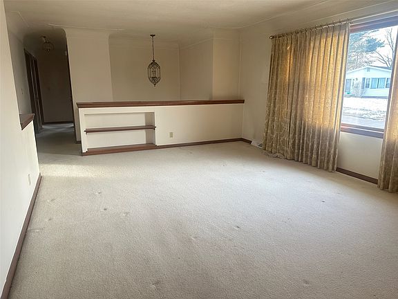 2nd image of 3850 Soutter Avenue Ct SE