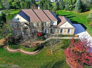 11147 Fellows Hill Dr, Plymouth, MI 48170