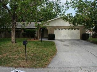 1448 Georgetowne Dr, Sarasota, FL 34232