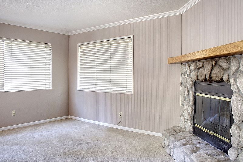 1st image of 812 W Sherwood Blvd