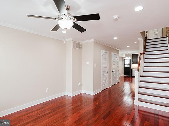 2nd image of 3311 Toone St