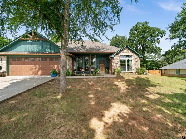 14083 Twin Ranch Rd, Tyler, TX 75704