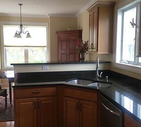 5th image of 205 Greystone Dr