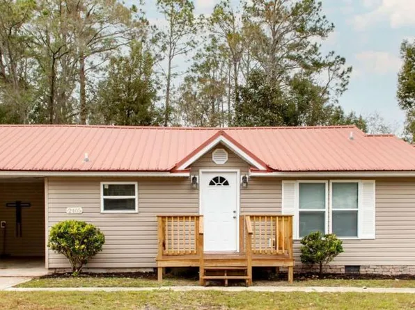 2405 Camden Dr, Waycross, GA 31501
