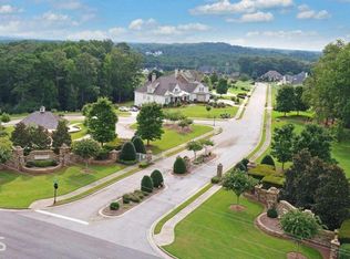 5428 Planting Field Ln, Flowery Branch, GA 30542