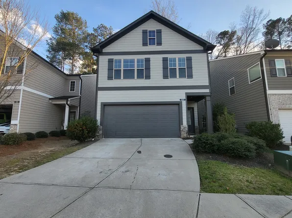 60 Laurel Dr E, Dawsonville, GA 30534