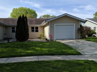 1623 Jackson St #1627, Stoughton, WI 53589