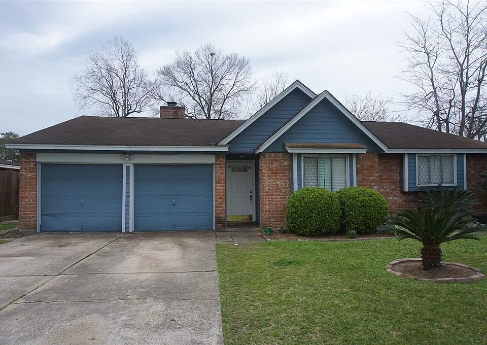 1st image of 6223 S Greenpark Dr