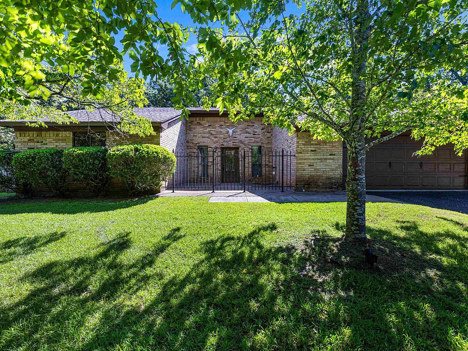 1st image of 6339 Lakewood Dr
