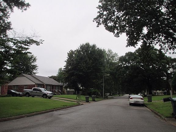 5th image of 3349 Gaylord Ln
