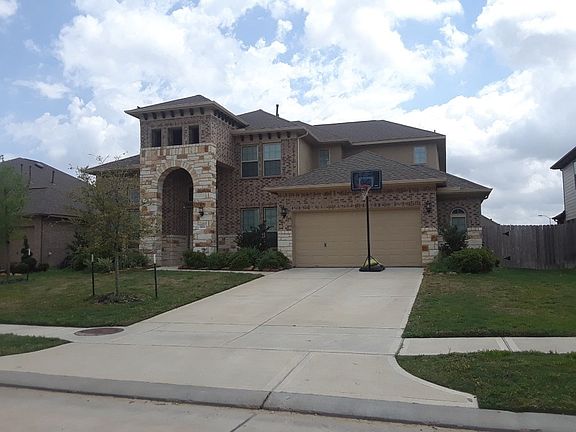 2nd image of 11818 Granite Manor Ln