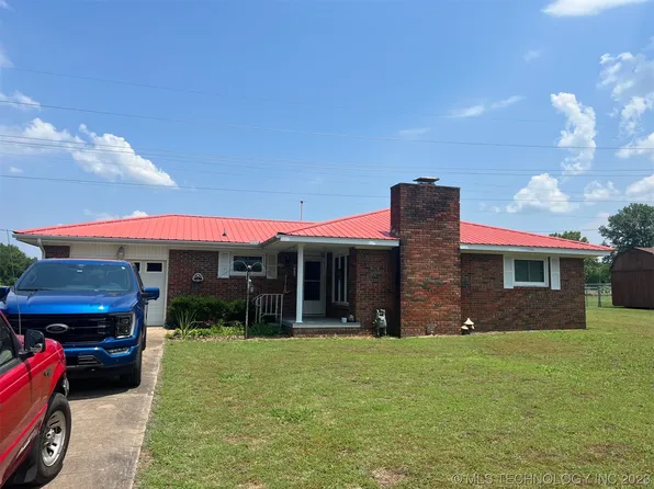1008 S C St, Henryetta, OK 74437