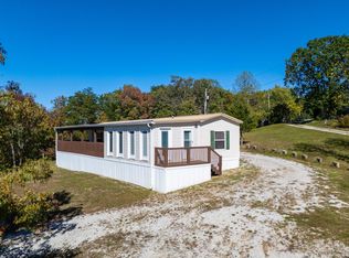 319 Log Cabin Rd, Berea, KY 40403