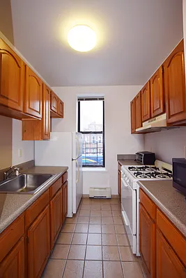 Rented by Gregory S Watts, LREB | media 6