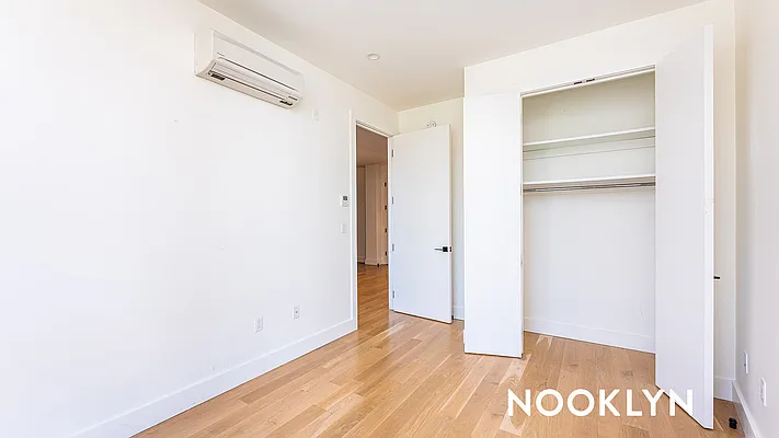 Rented by Nooklyn NYC LLC | media 12