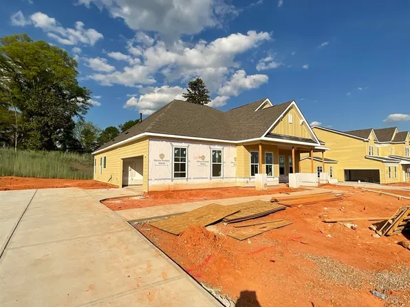 608 Timber Grove Dr, Simpsonville, SC 29681