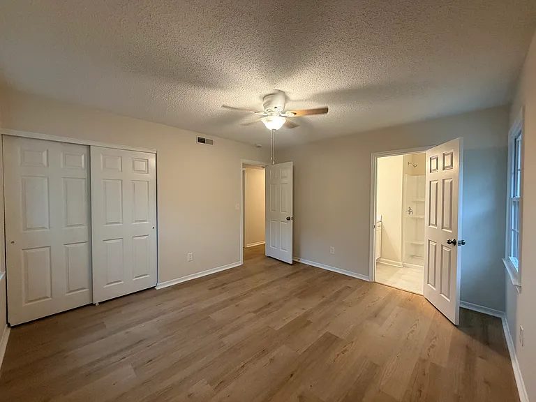705 Lakecrest Ave — Photo 36