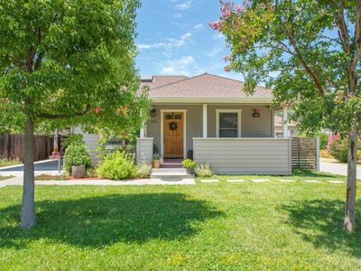 1113 University St, Healdsburg, CA, 95448