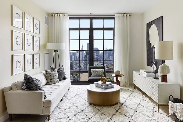 1st image of 30-02 39th Ave Penthouse 24