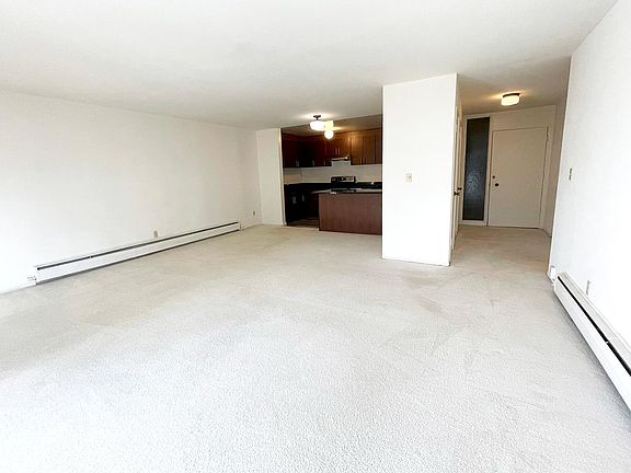 5th image of 157 Elm St #105