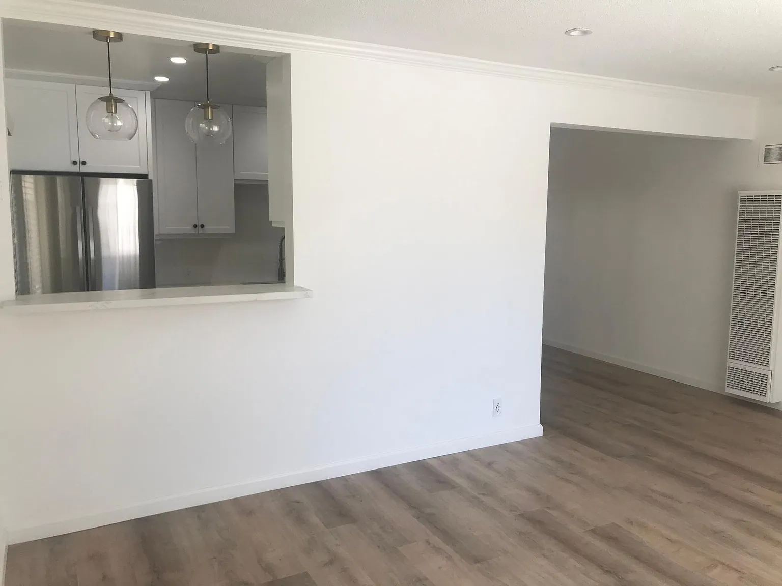 Studio, $1,995 — Photo 2