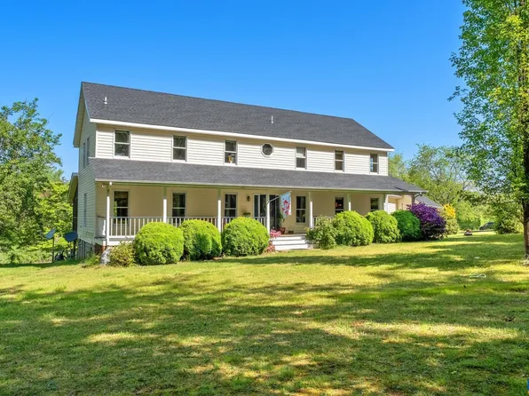 526 Box Holly Ln, Charlottesville, VA 22903