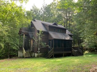 170 Fall Ln, Union Dale, PA 18470