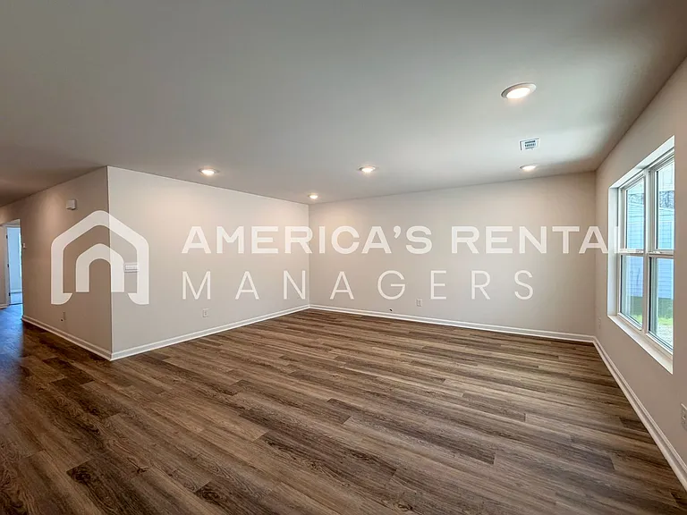 9908 Sequoyah Cove Dr SE — Photo 21