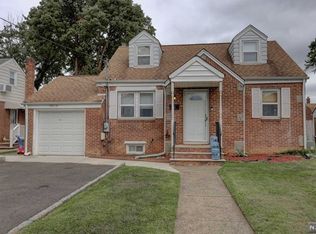 12-11 Fairclough Pl #1X, Fair Lawn, NJ 07410