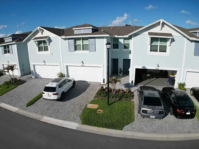 5784 SE Edgewater Cir #1 — Photo 21