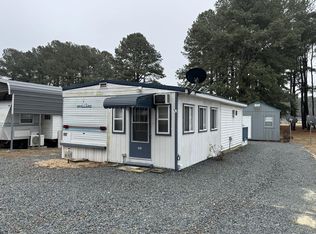 466 Bay Breeze Dr, Horntown, VA 23395