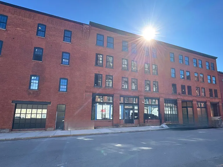 119-137 Hotel St #401 — Photo 11