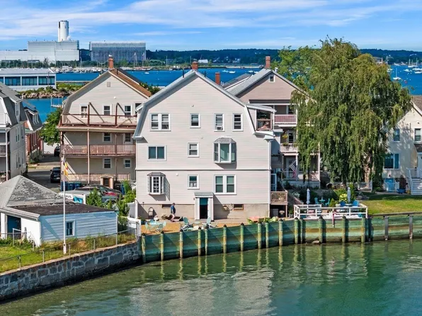 106 Leach St #2, Salem, MA 01970