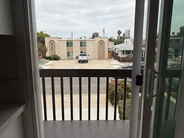 1966 Hornblend St — Photo 19
