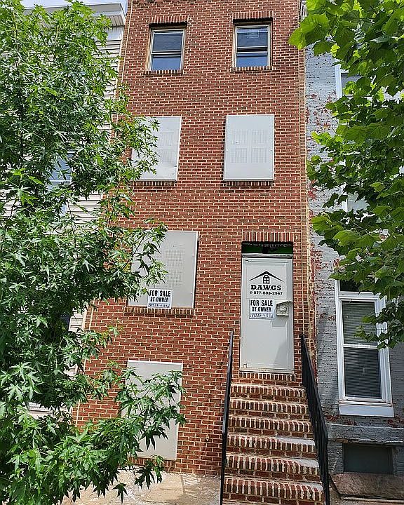 1st image of 223 S Stricker St
