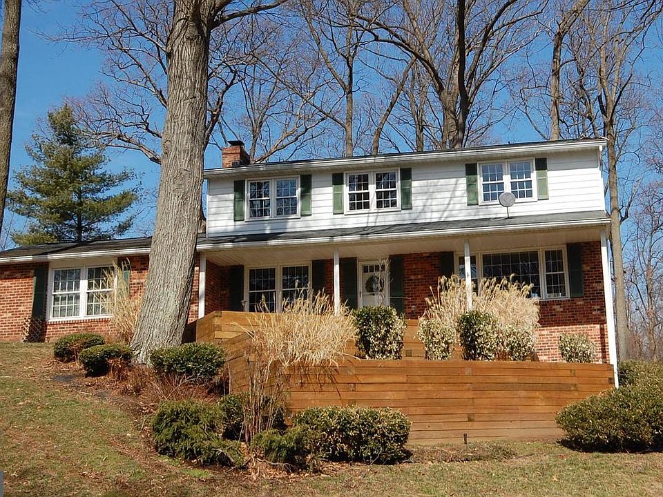 1st image of 10336 Burnside Dr