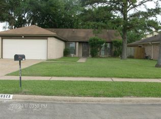 10523 Village Trail Dr, Houston, TX 77065