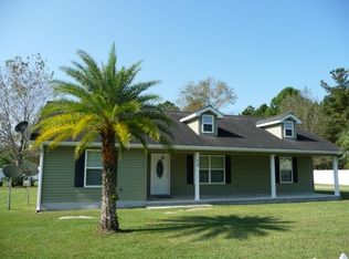78 Buckfield Ln, Folkston, GA 31537