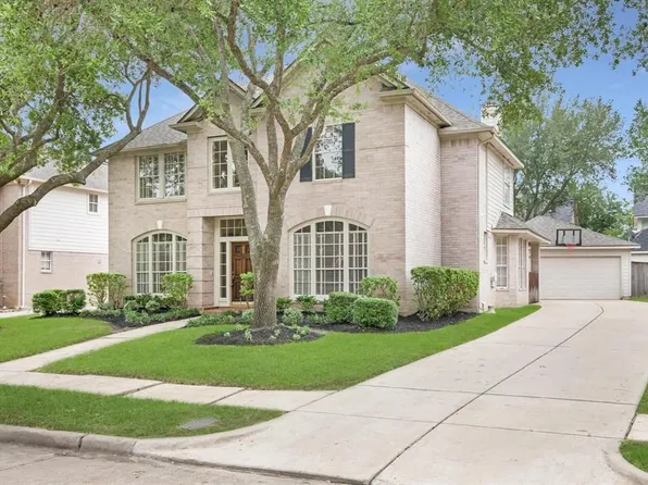 1130 Oak Glen Ln, Sugar Land, TX 77479