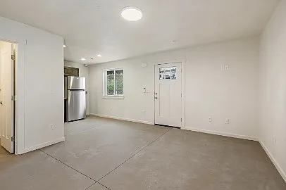 Unit Photo