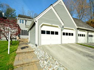 11633 Chapel Cross Way, Reston, VA 20194