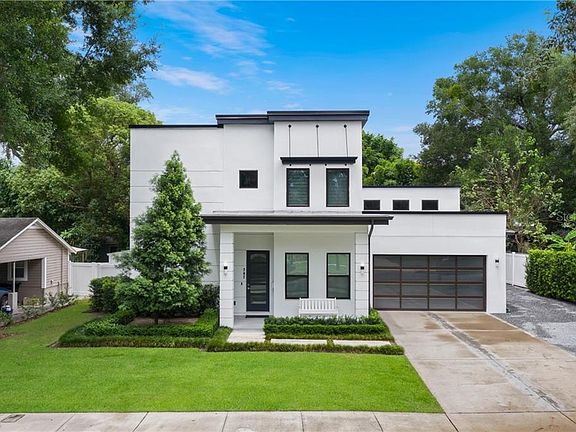 3rd image of 747 Lake Highland Dr