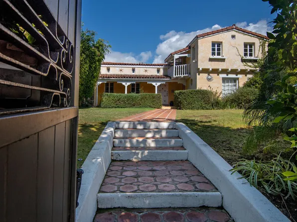 731 San Vicente Blvd, Santa Monica, CA 90402